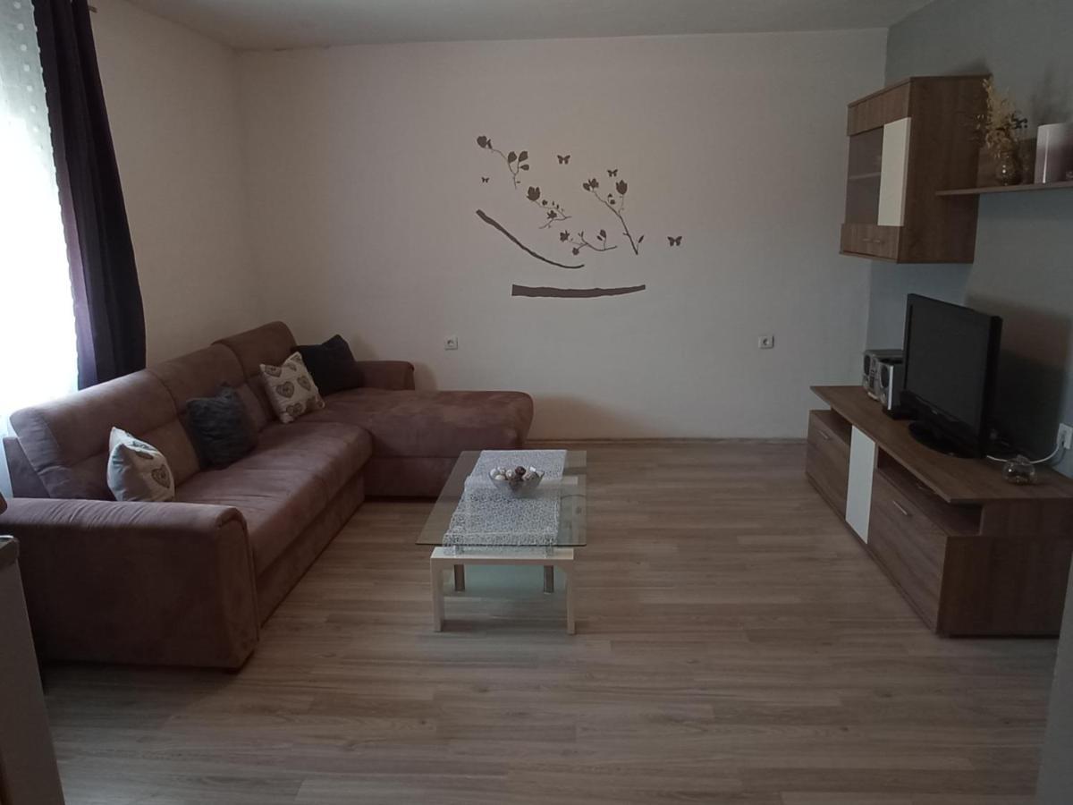 Family Paradise Razanac Ngoại thất bức ảnh